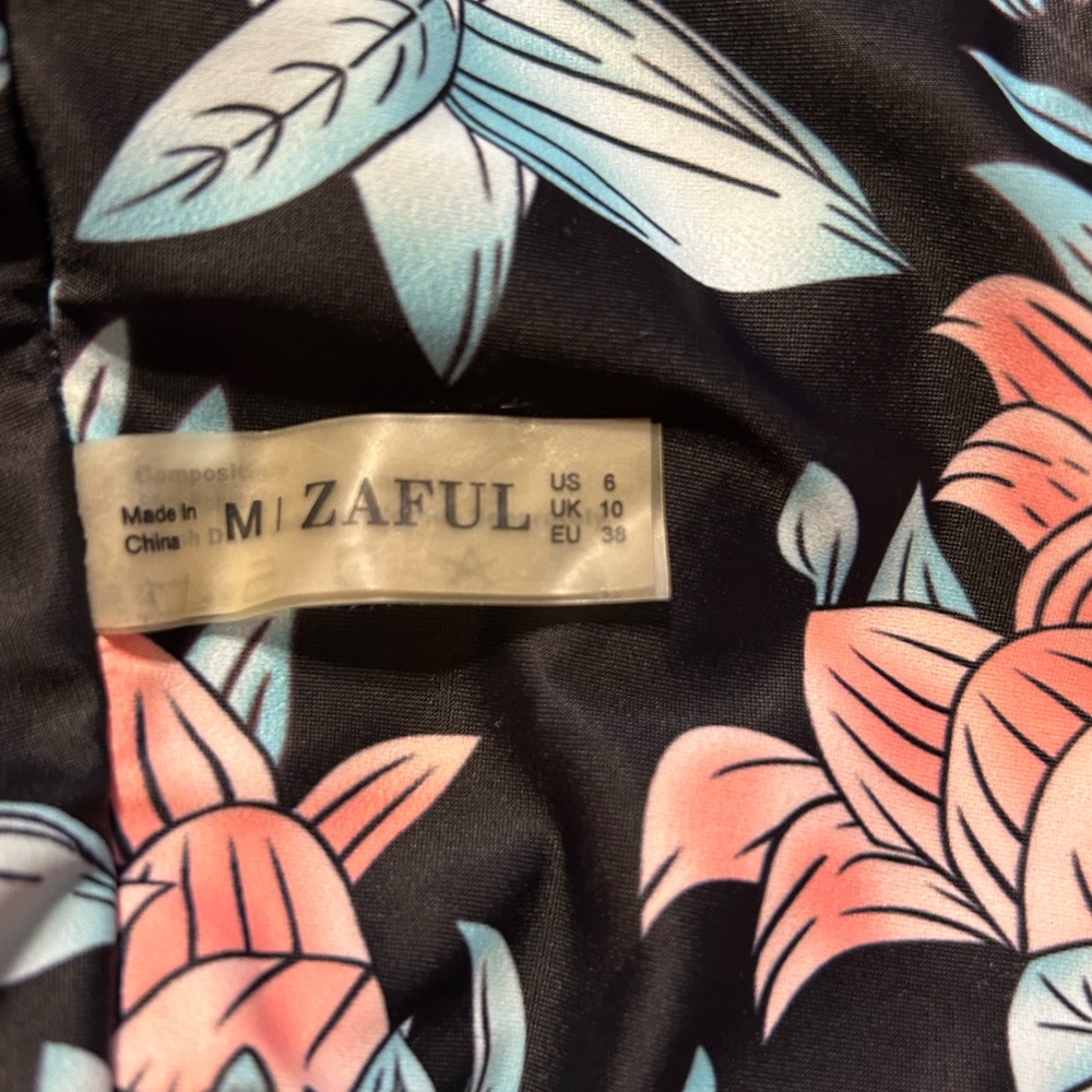 Zaful Floral Strapless Bikini Top & Black PINK High Waisted Bottoms - Picture 4 of 6